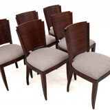 Original walnut extendable table, designed by Louis Majorelle, with 6 Art Deco chairs.