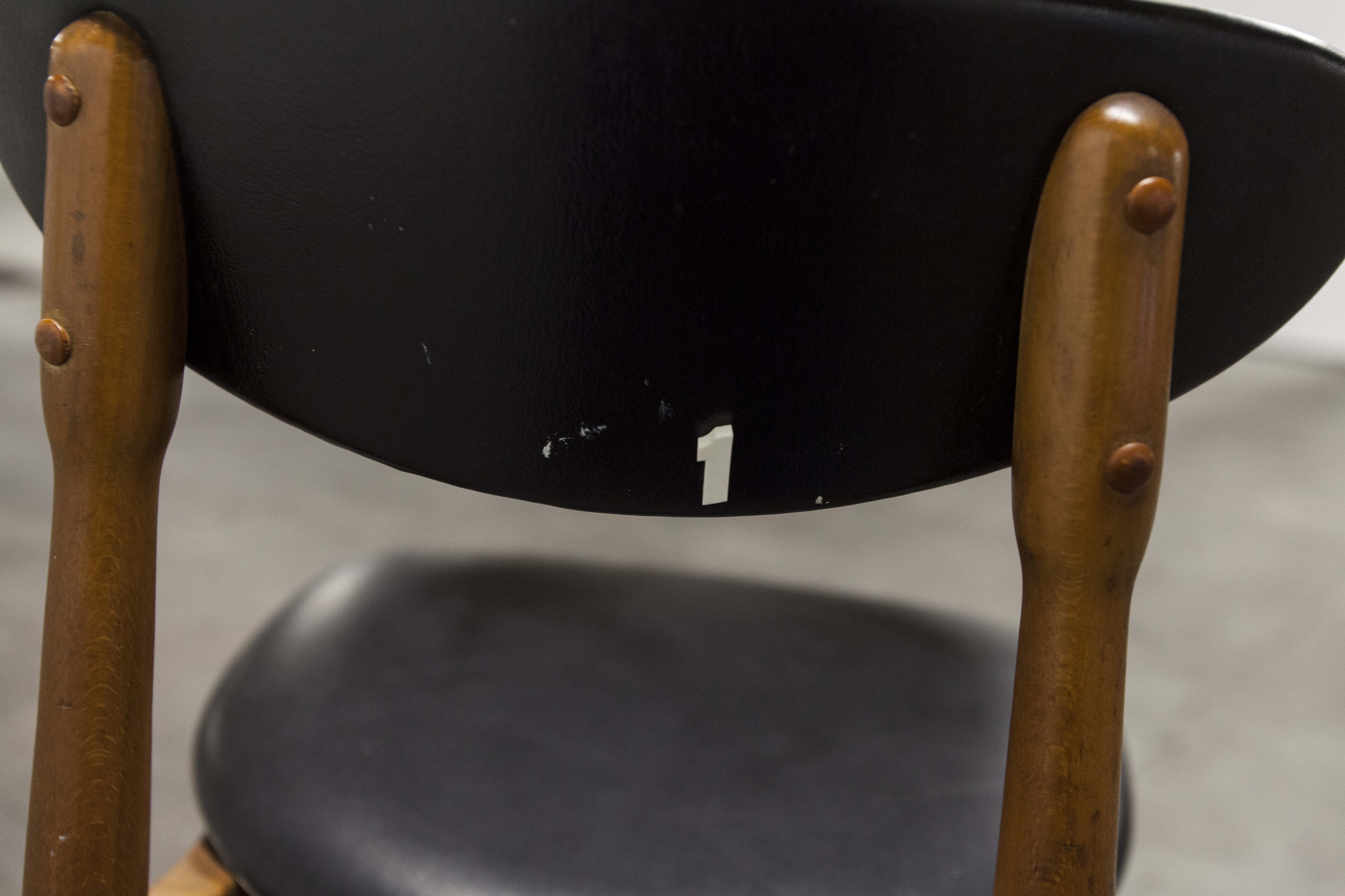 6 chairs Baumann Unicorn