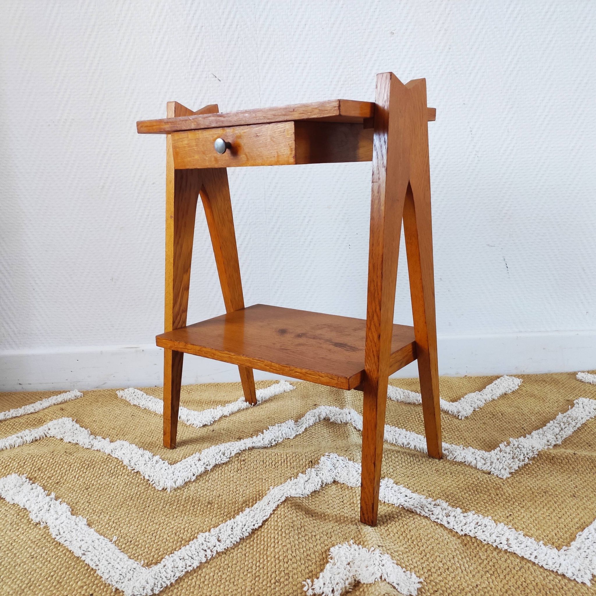 Table de chevet, bout de canapé scandinave, années 60