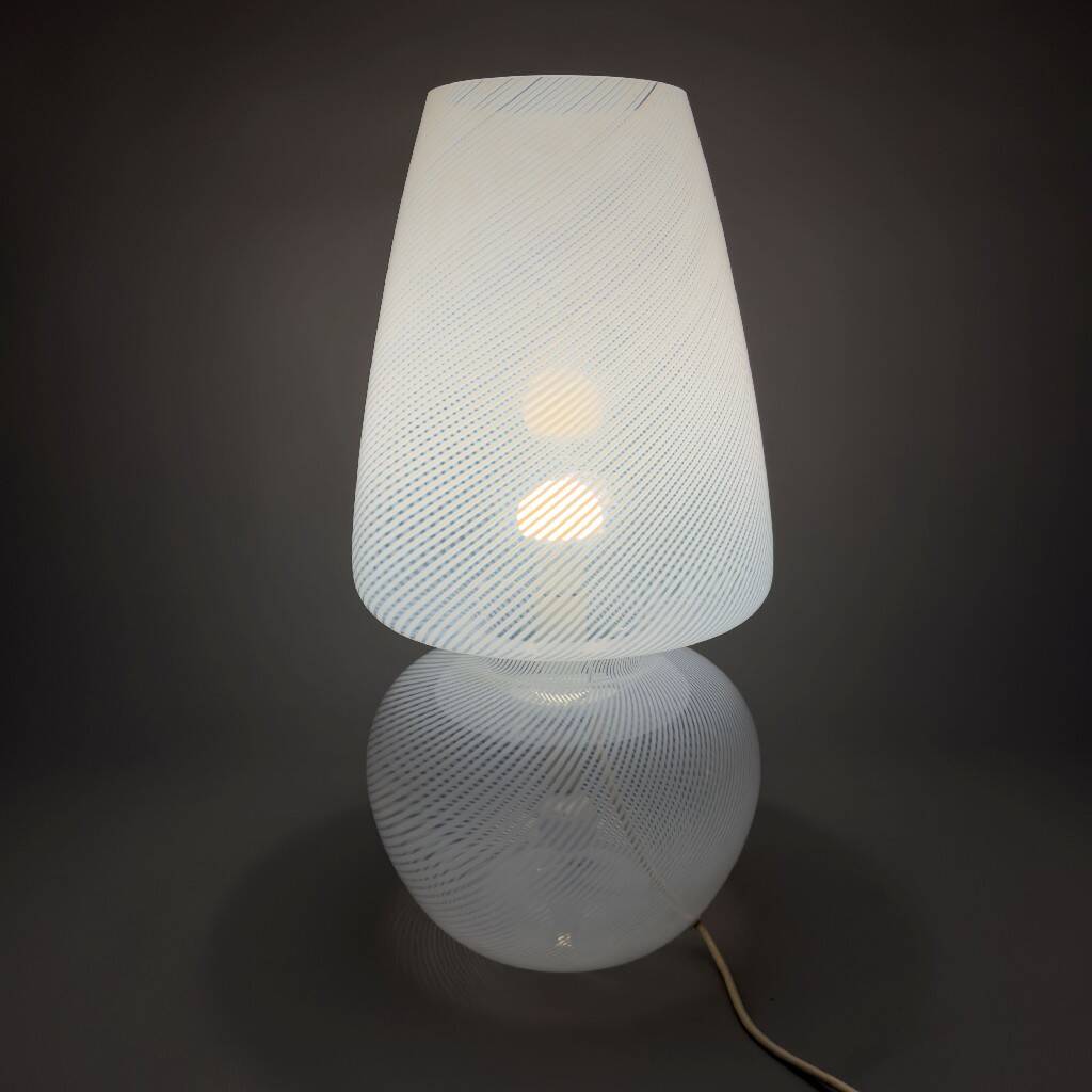Large mushroom table lamp in Murano glass, Fabbian design, Space Age 1970s.