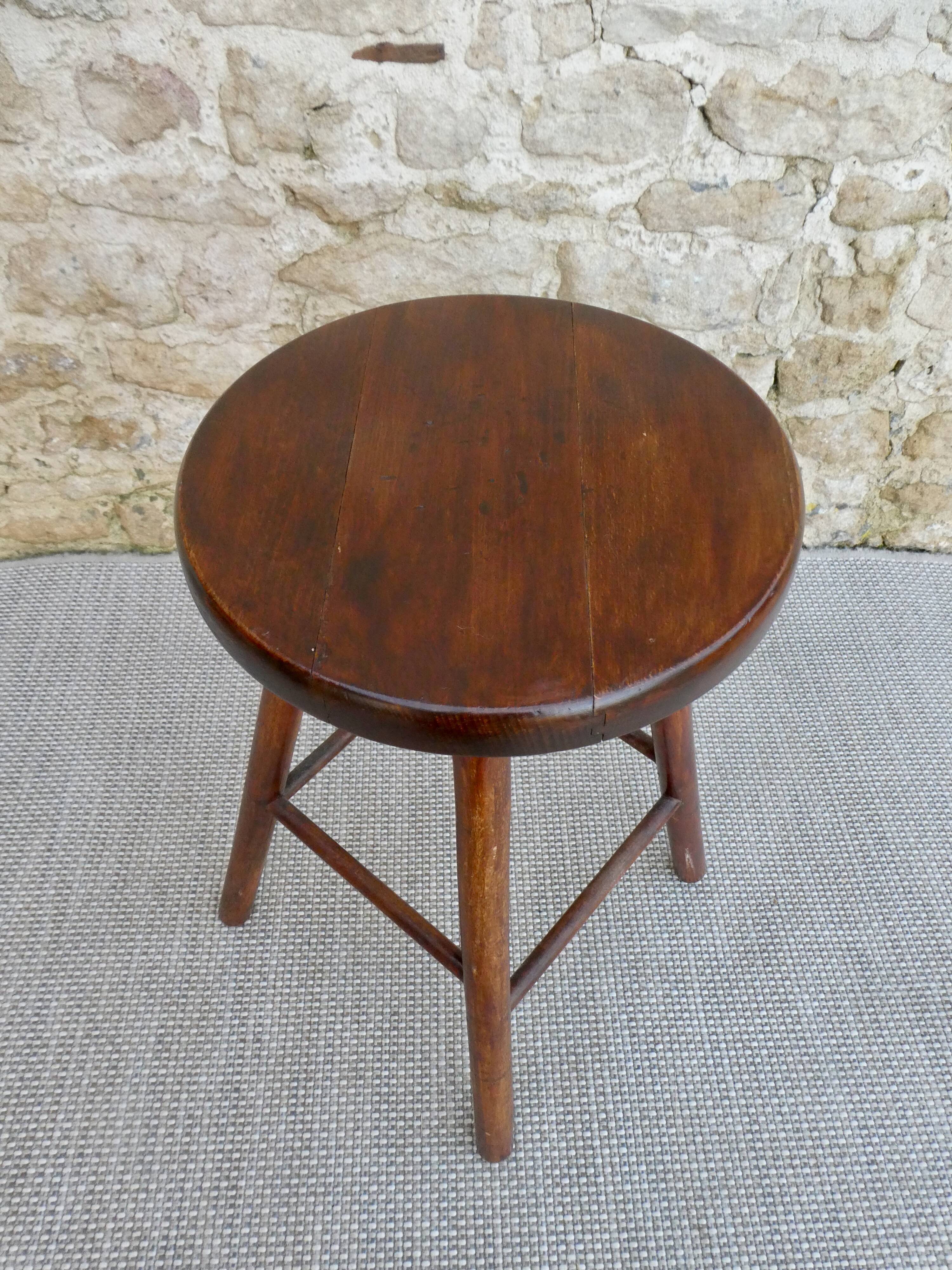 High stool in solid wood 60s