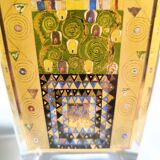 Goebel vase Artis Orbis Gustav Klimt "The Embrace"