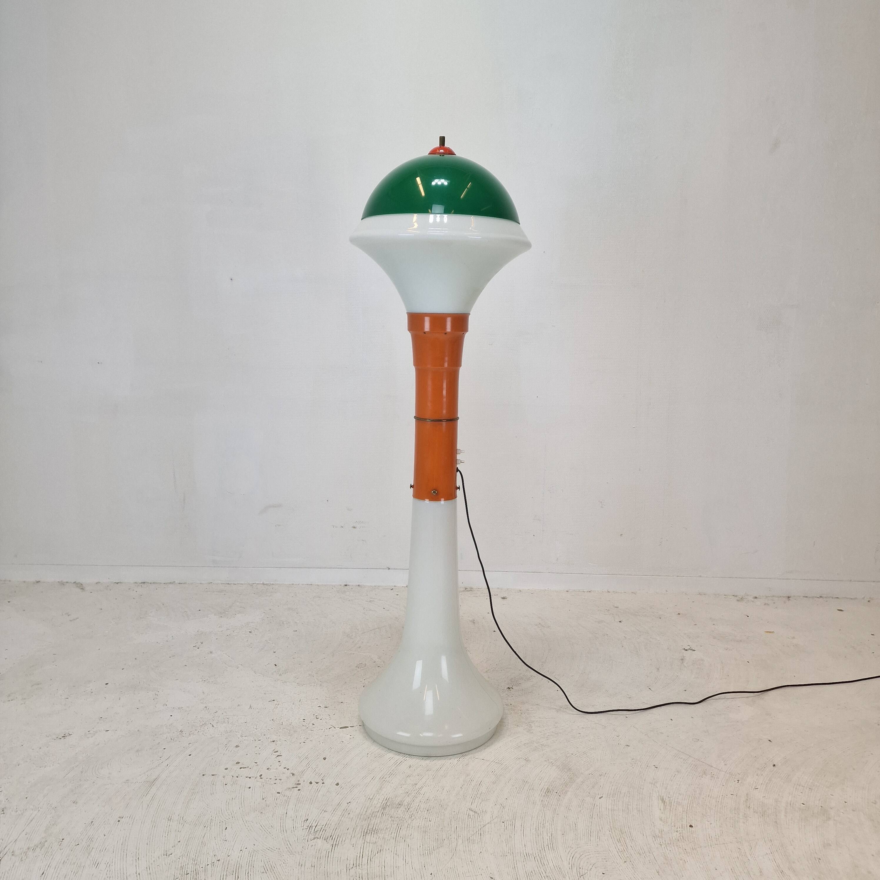 Italian Space Age Murano Glass Floor Lamp, 1970s