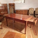 Farm table