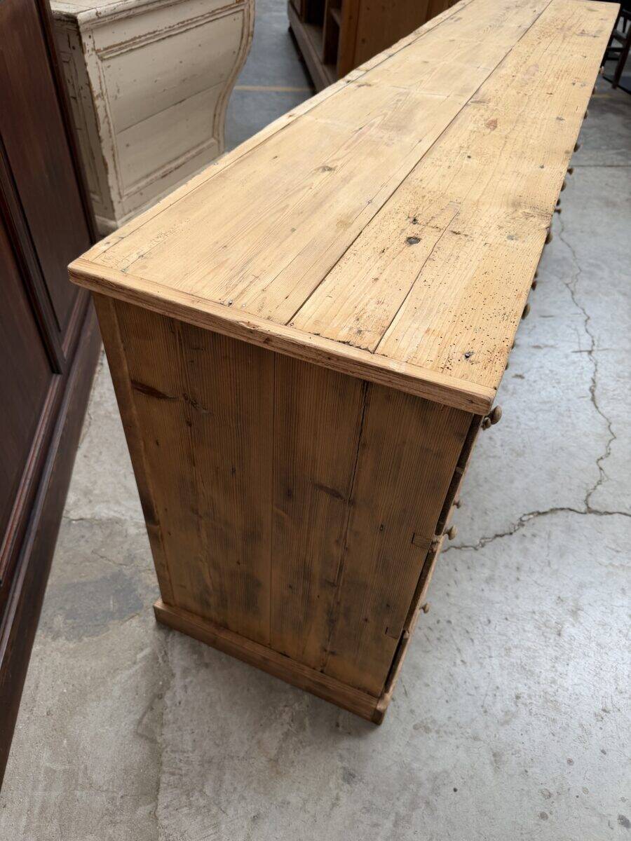 Meuble de métier 24 tiroirs début XXème