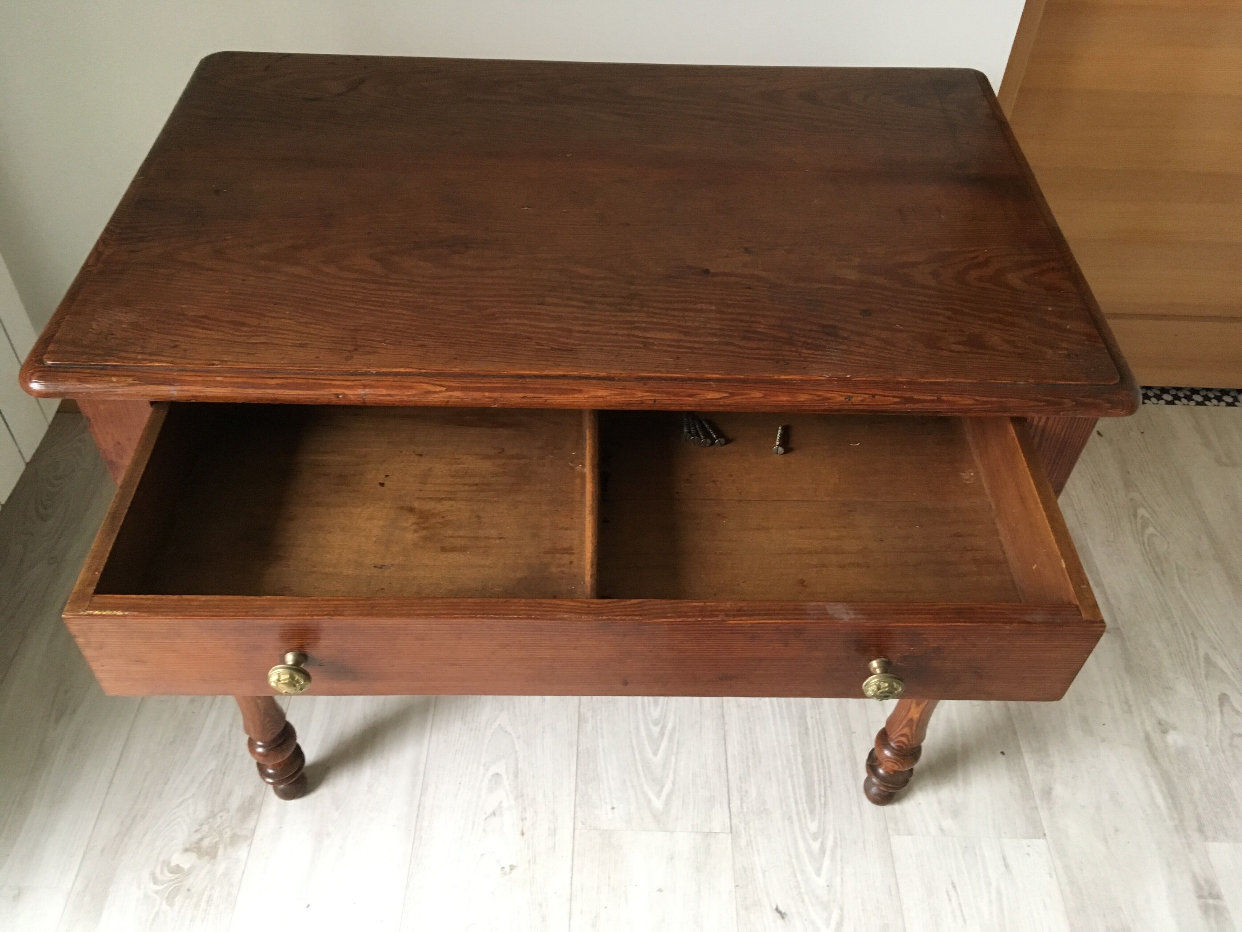 Bureau piche pin