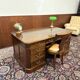 Bureau anglais classique avec chaise de bureau
