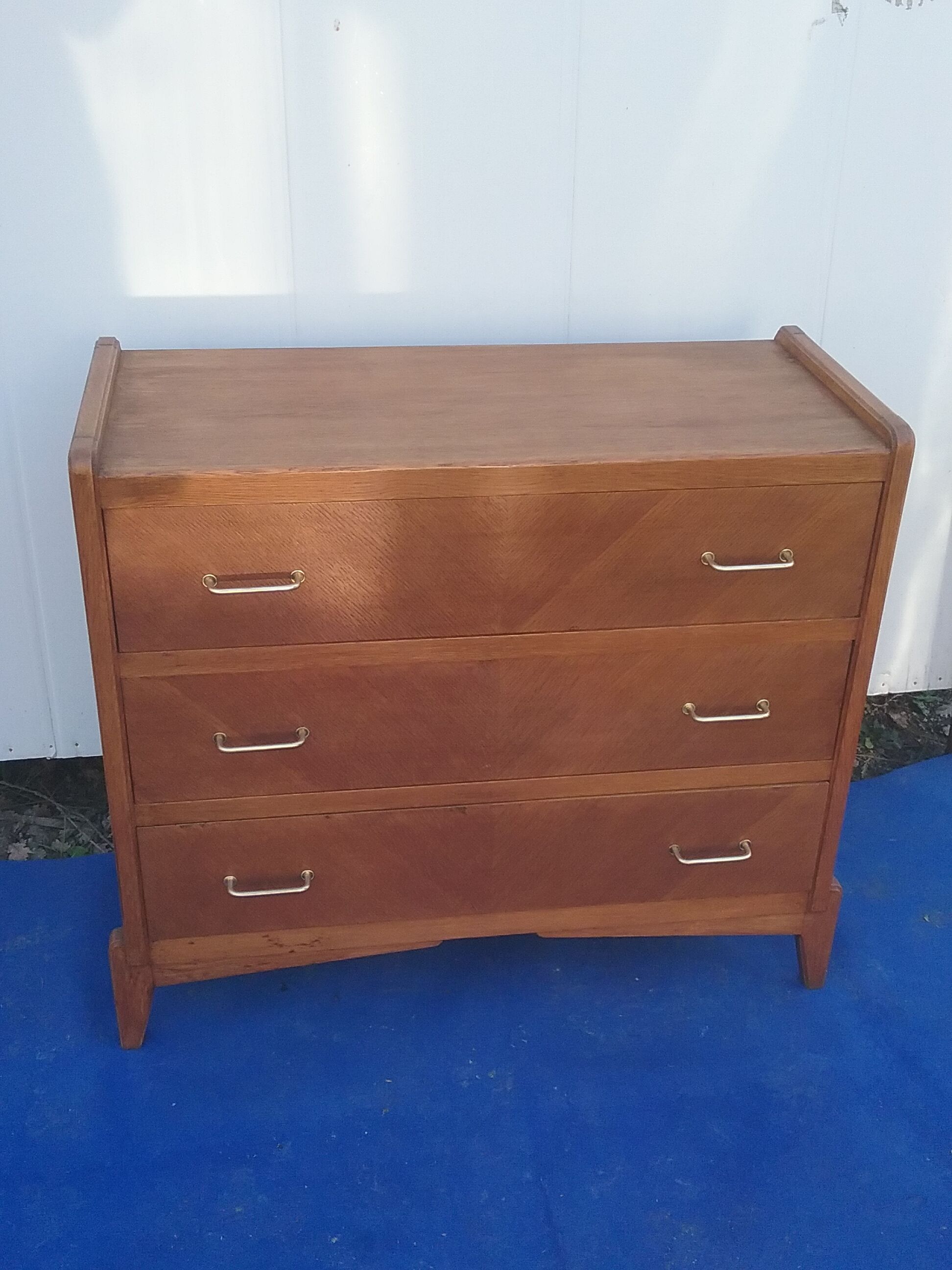 Vintage chest of drawers