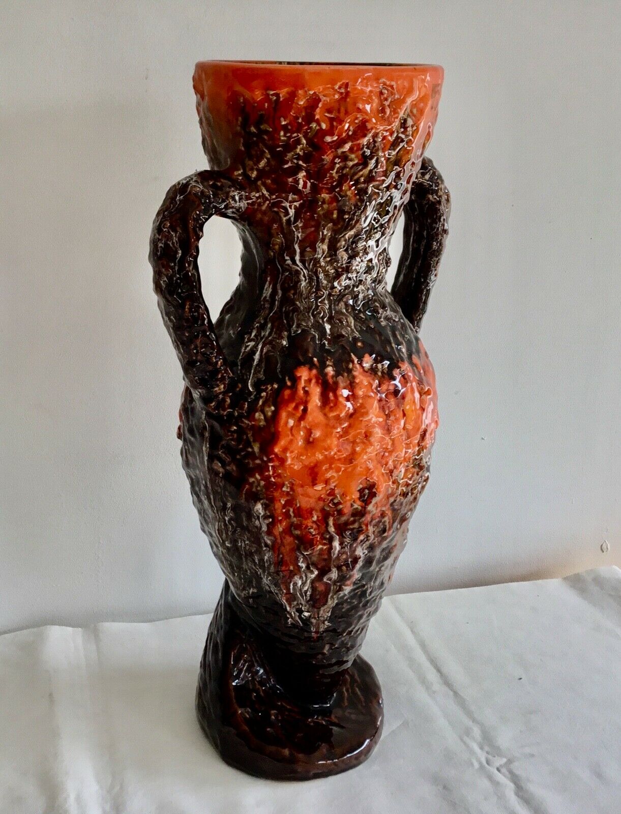 Callauris vintage earthenware amphorae vase