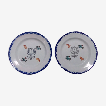 Set of 2 old plates