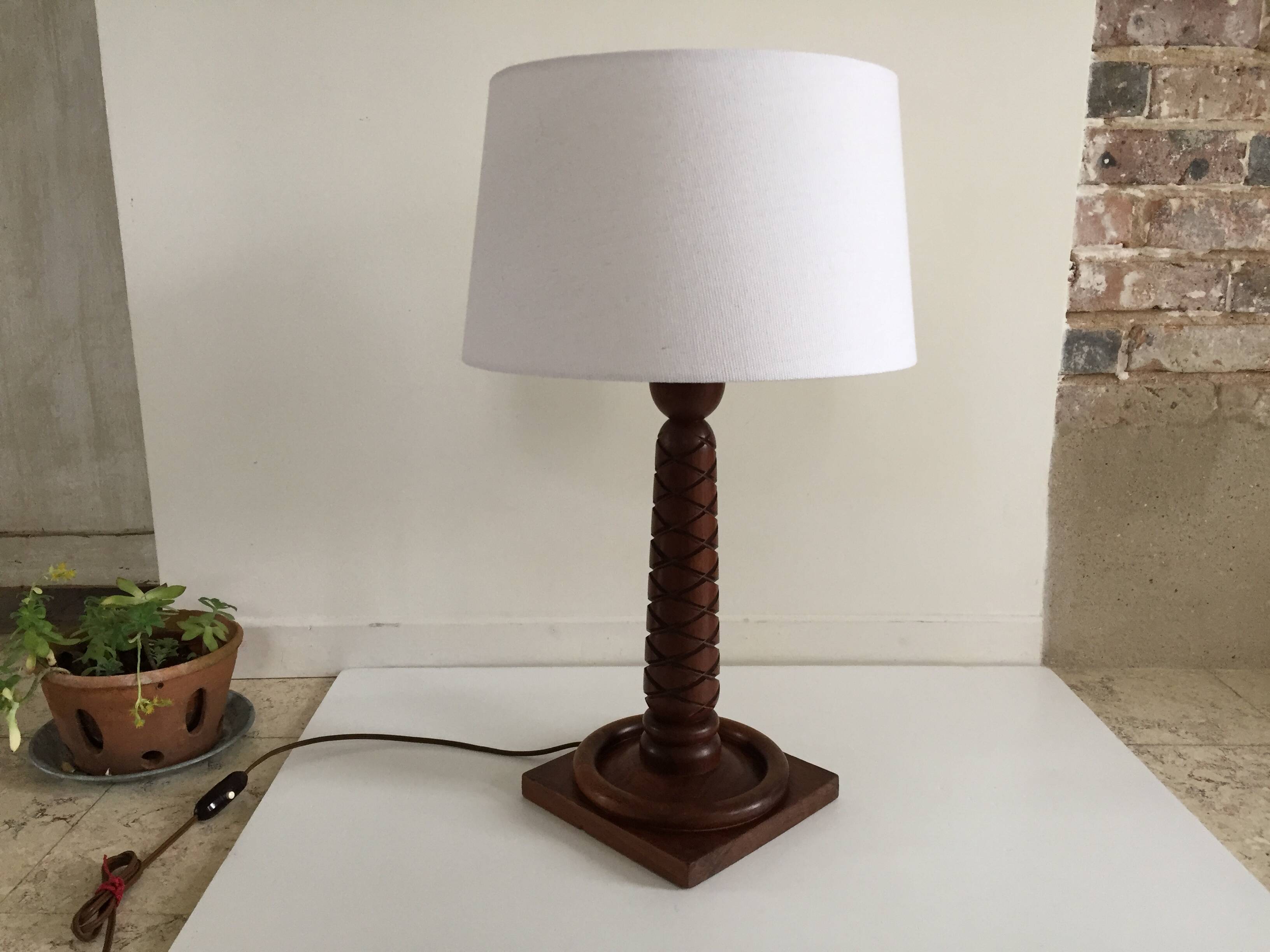 Art deco lamp rosewood carved