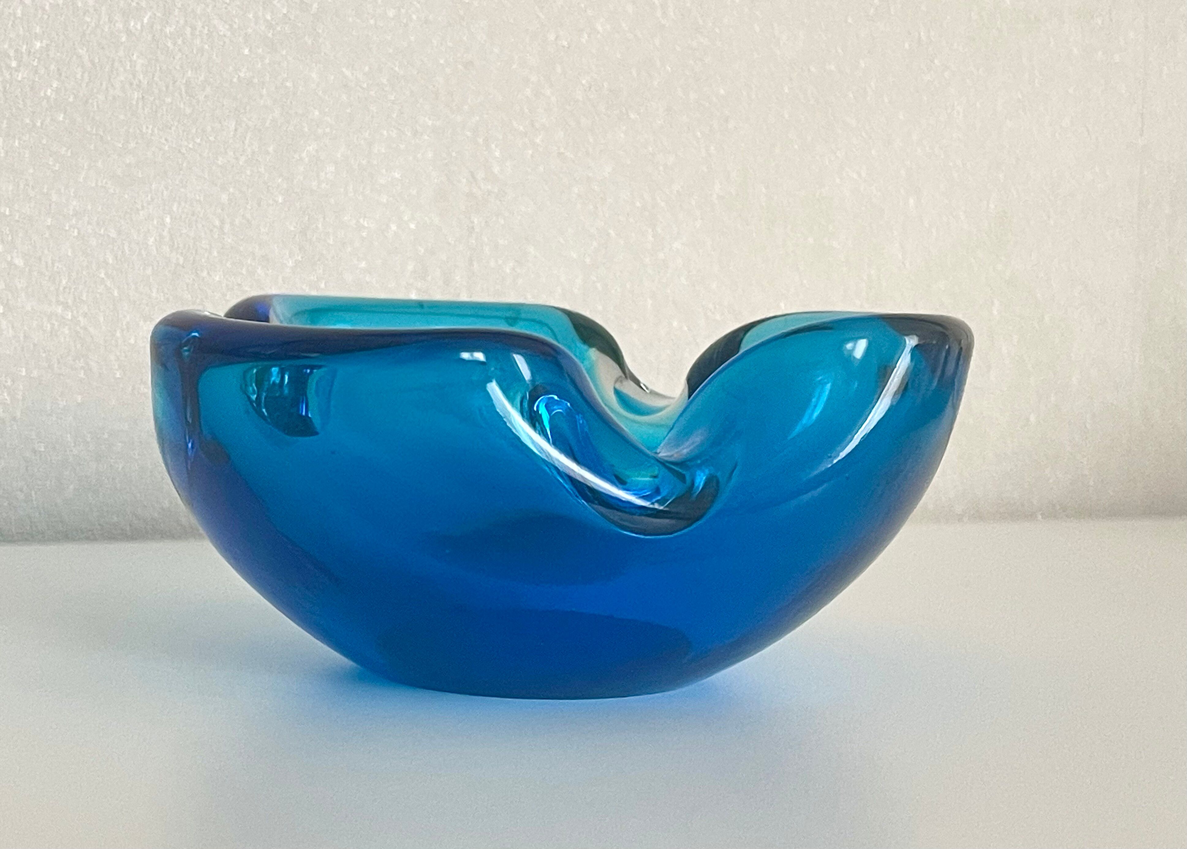 Murano Sommerso blue vide-poche 1970.