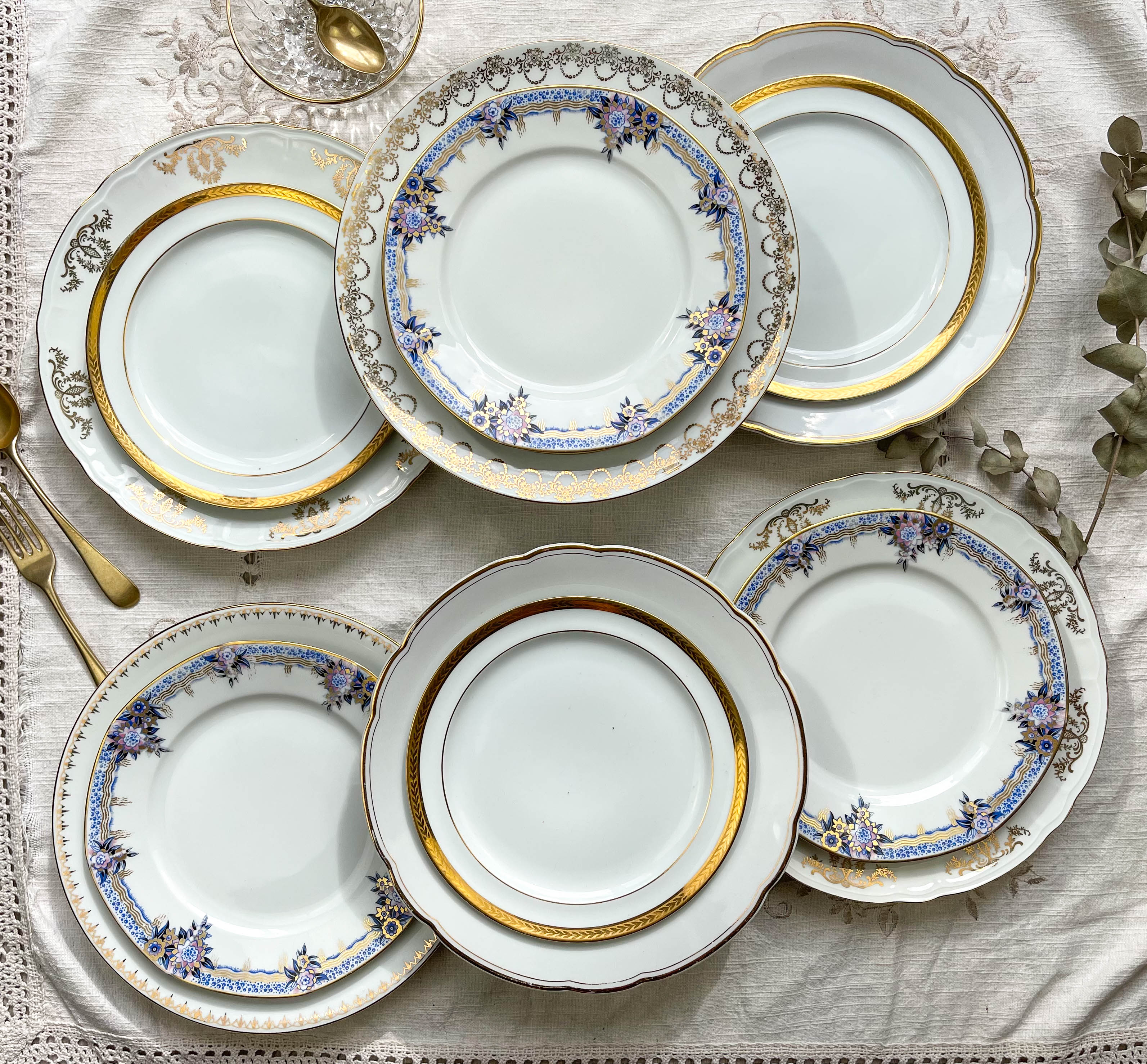 12 Mismatched porcelain plates