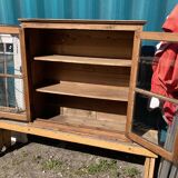 Natural wood window to be laid or hung