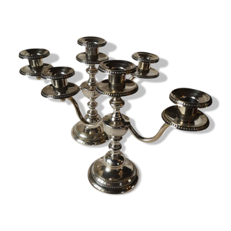 Paire de chandeliers en métal argenté