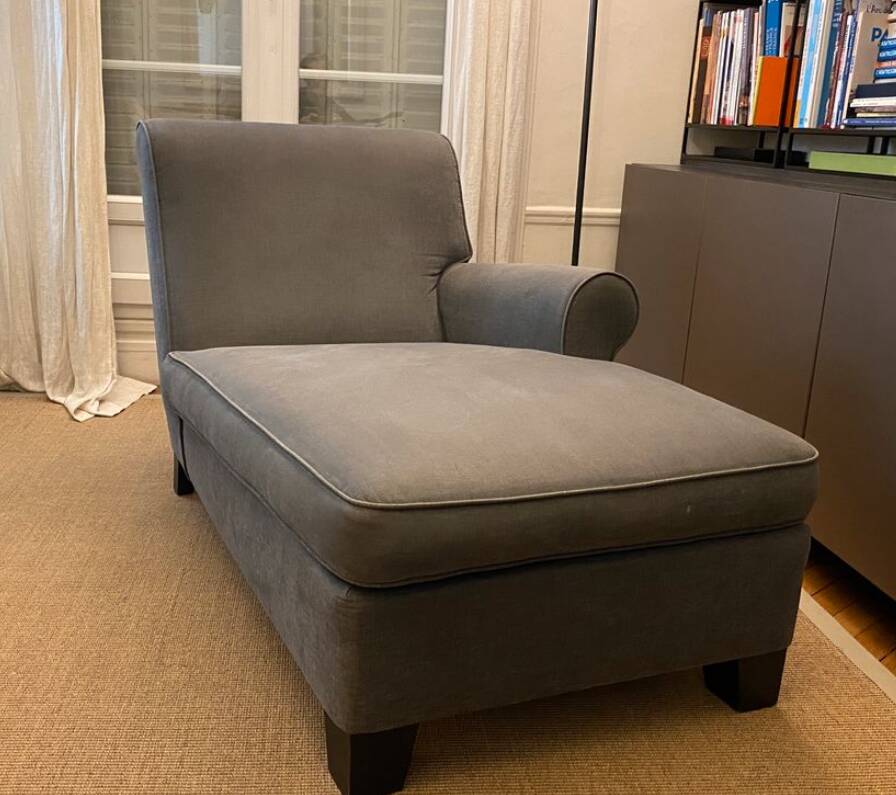 Chiffonnière original Cassina (  pieds et housse modifiés )