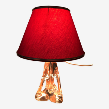 Lampe de bureau, pied en cristal et abat-jour tissu couleur rouge orangé et liseré métal doré