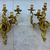 Paire d'appliques murales Louis XV en bronze
