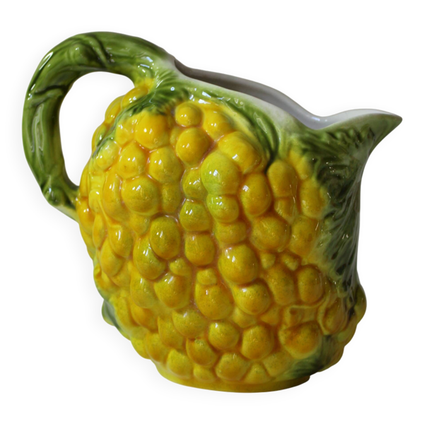 Cruche raisin jaune barbotine vintage