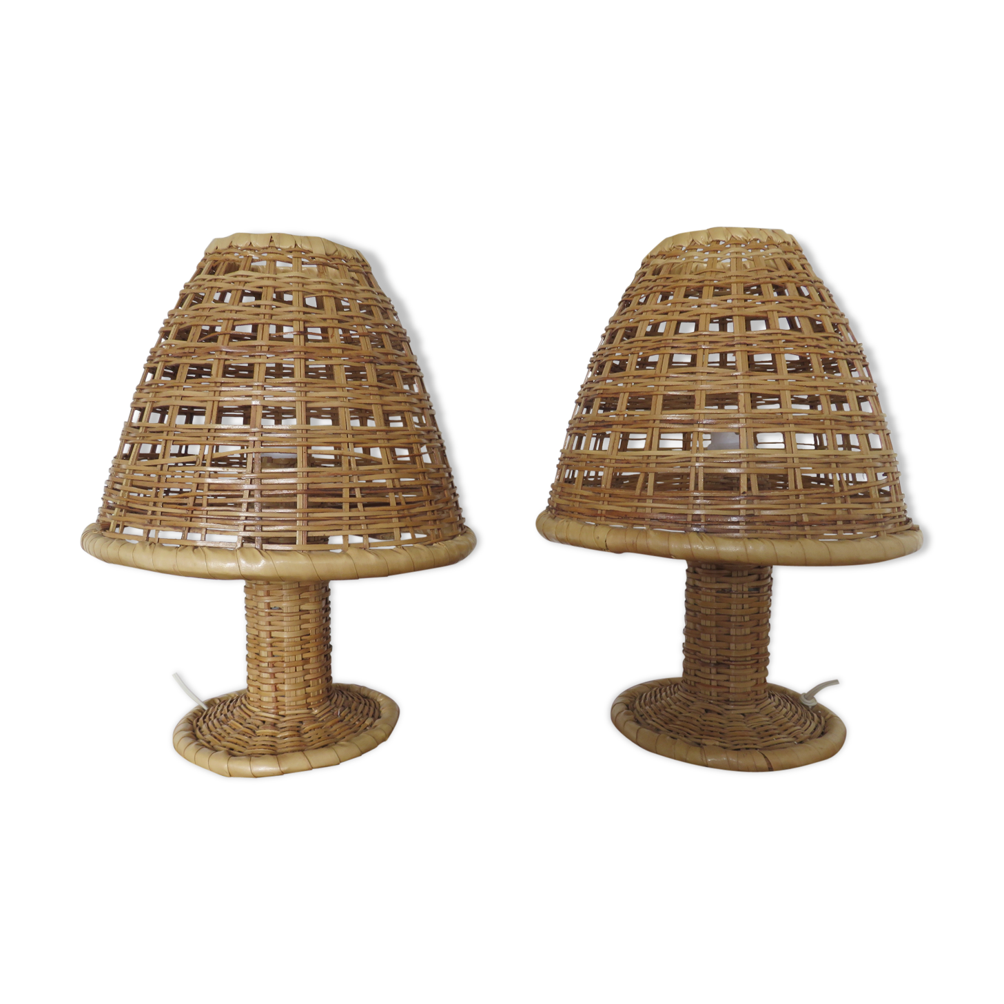 Paire de lampes en rotin bambou années 60/70