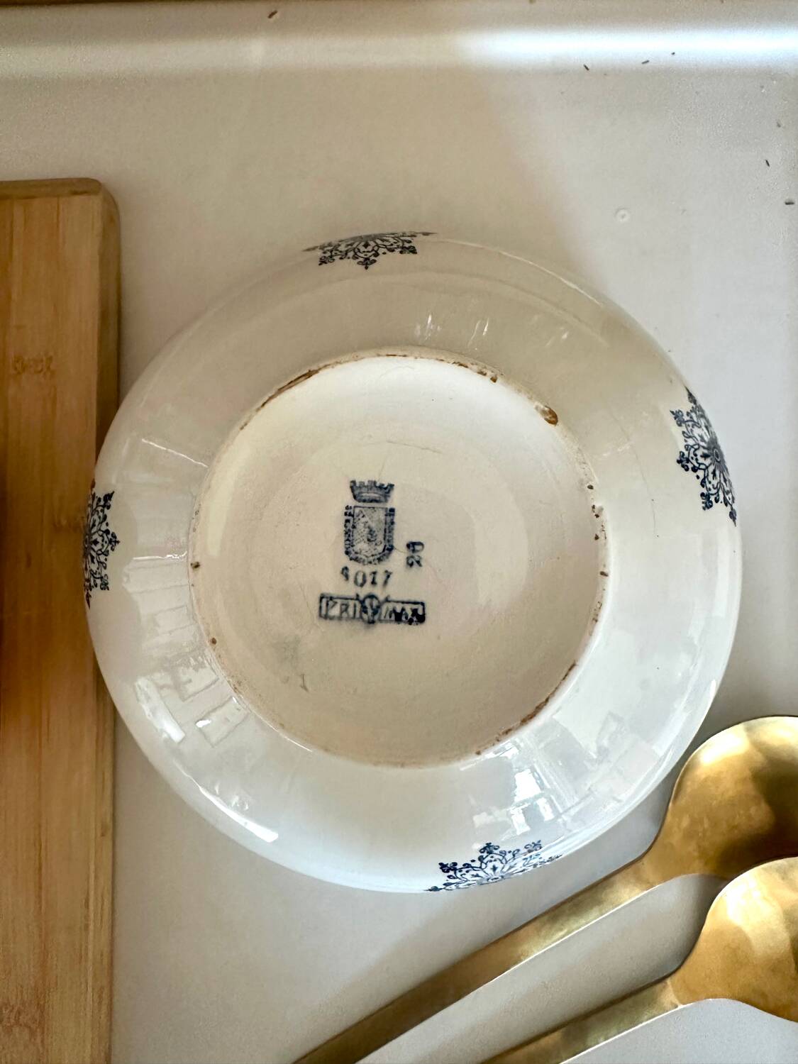 Large Saint Amand salad bowl