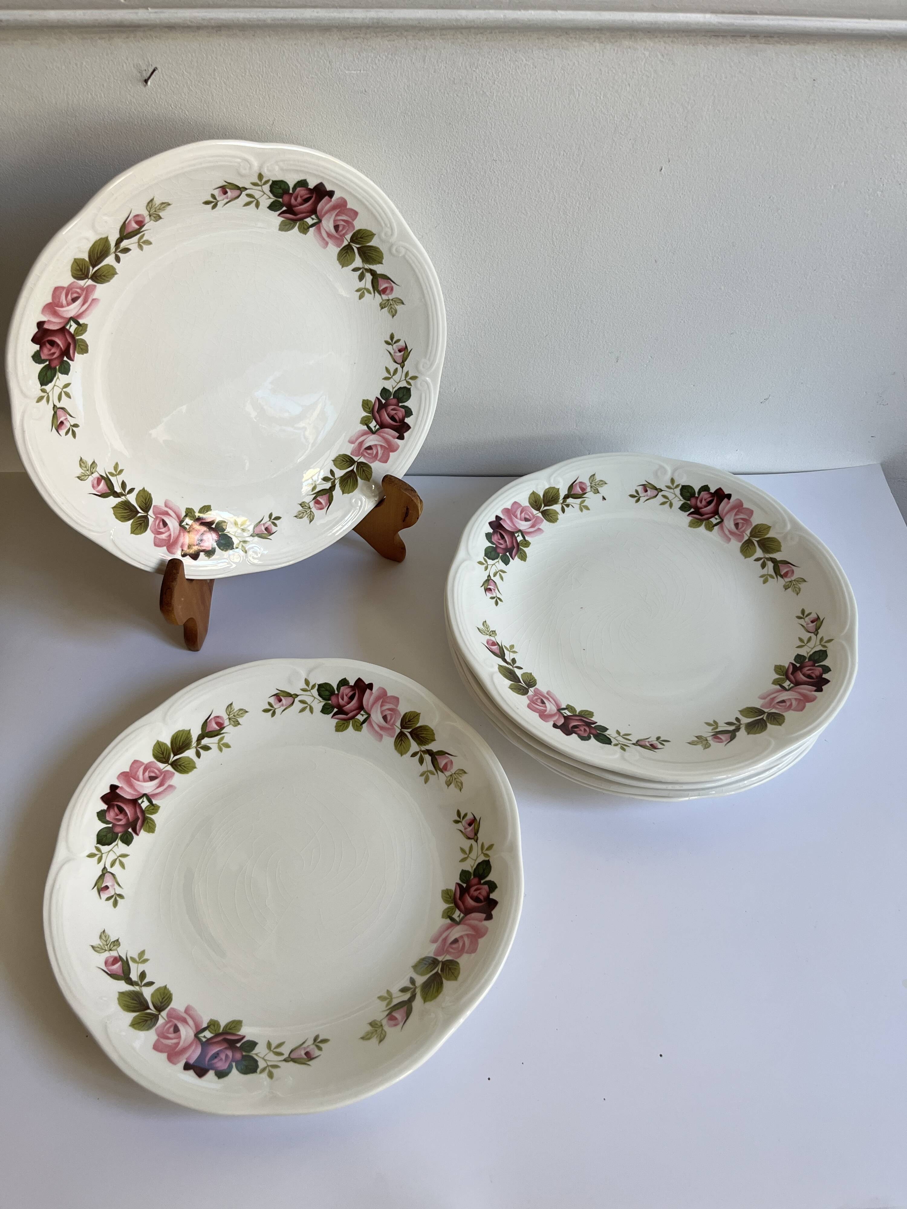Gien flower plates