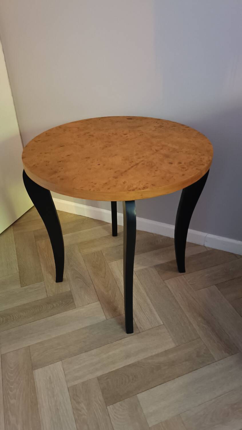 Table d'appoint en ronces de noyer