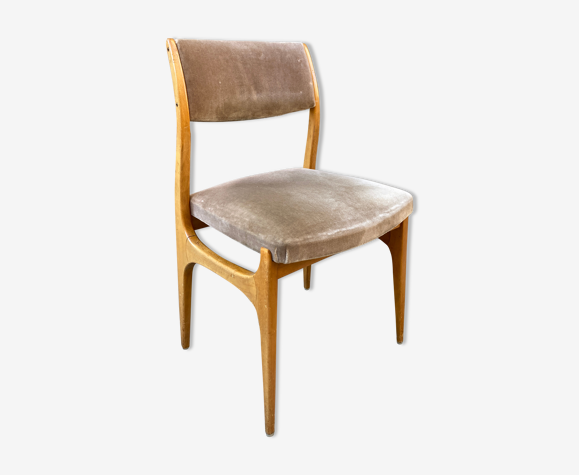 Chaise en bois et velours