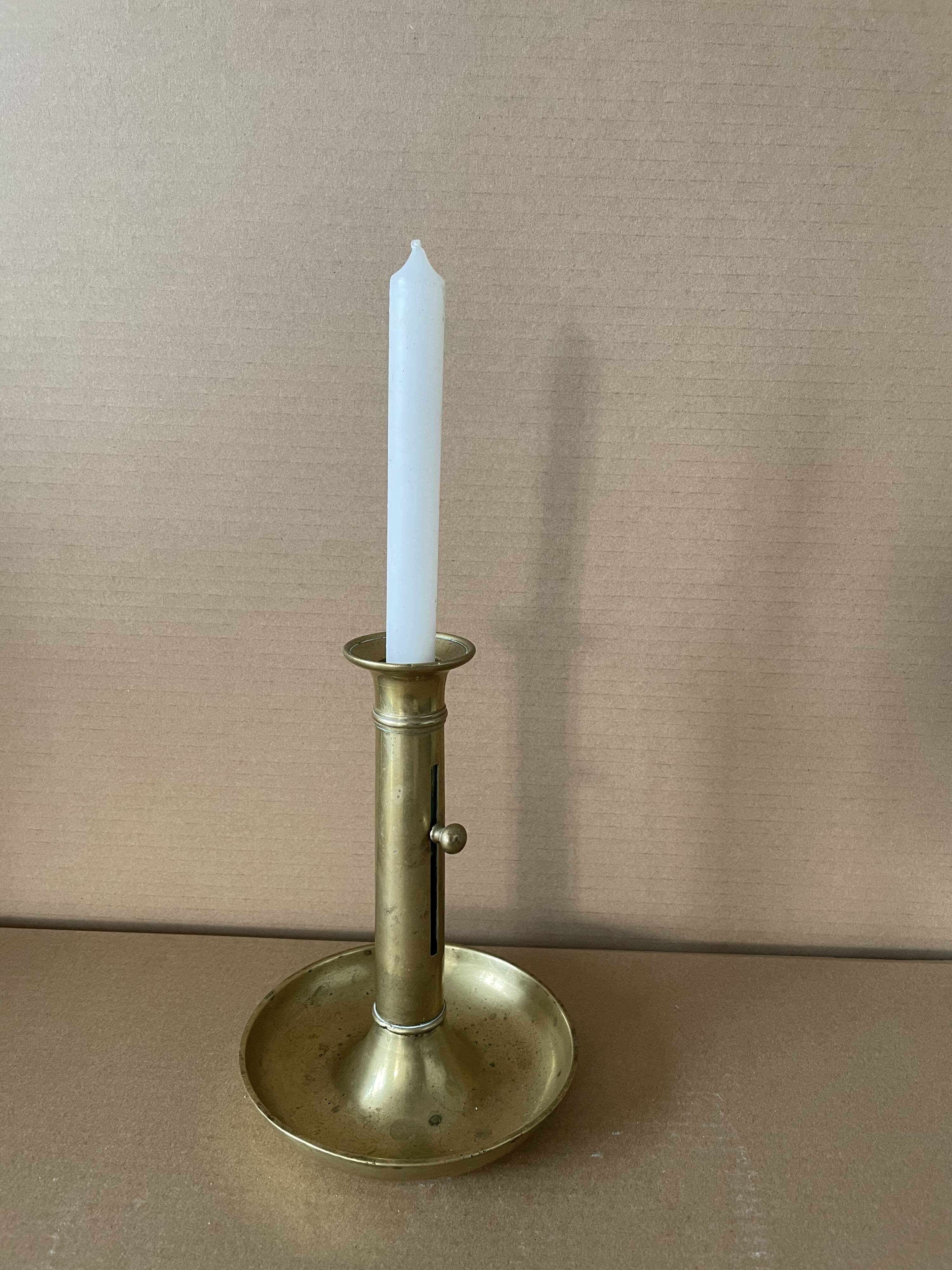 Chandelier à binet en bronze