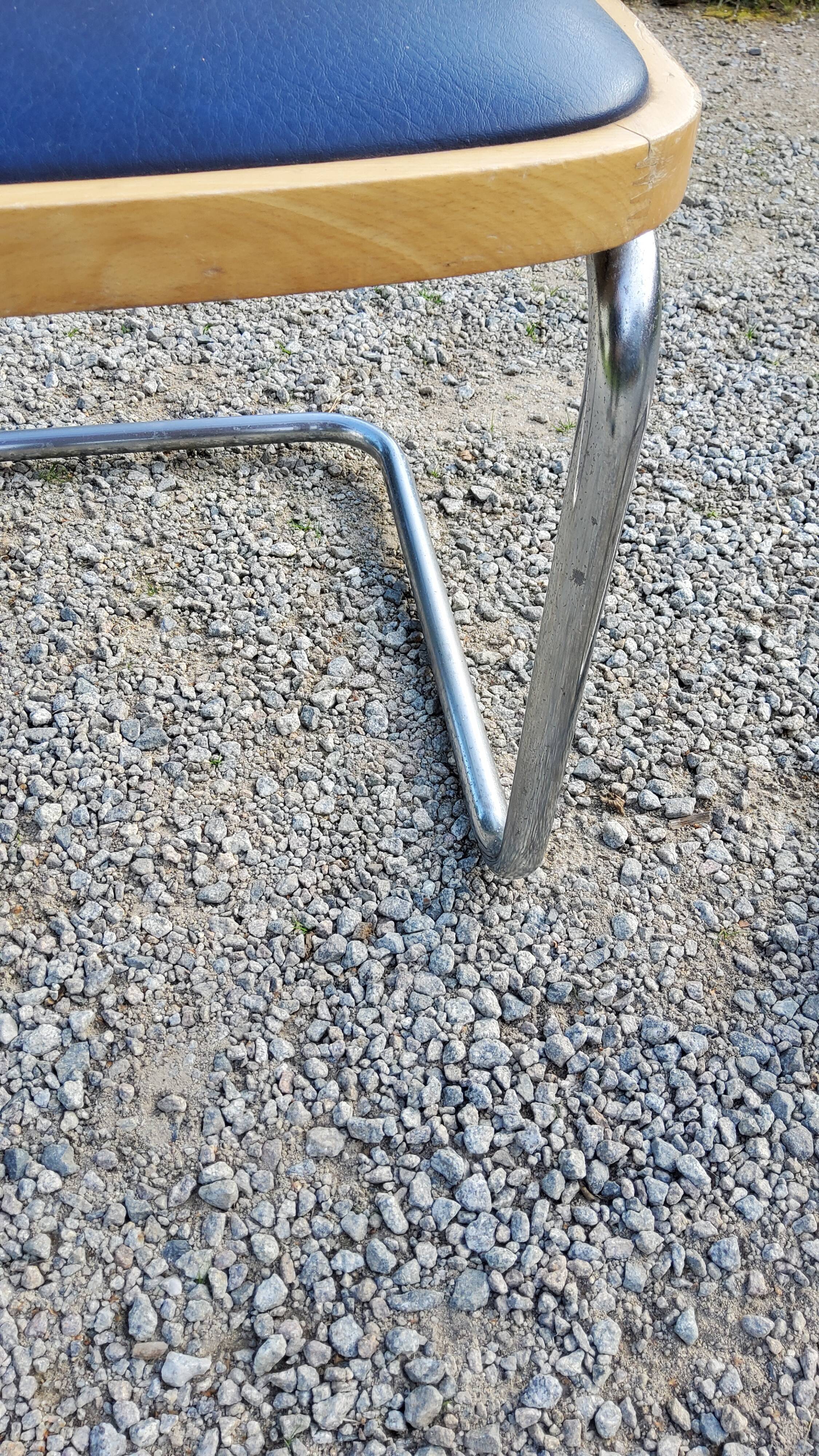 Set of 2 chairs by Marcel Breuer Cesca b32 edition of the 70s