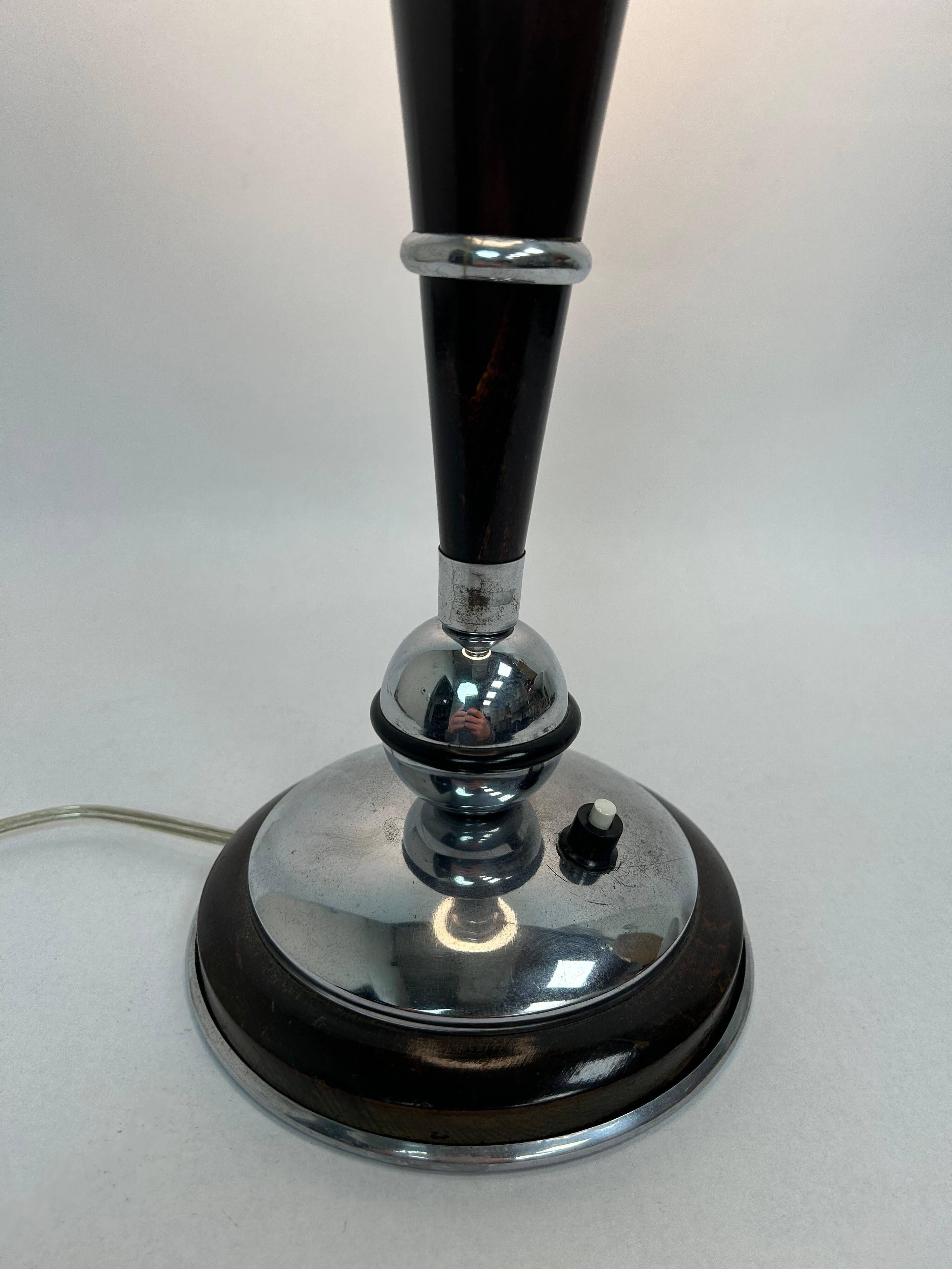 Art Deco table lamp