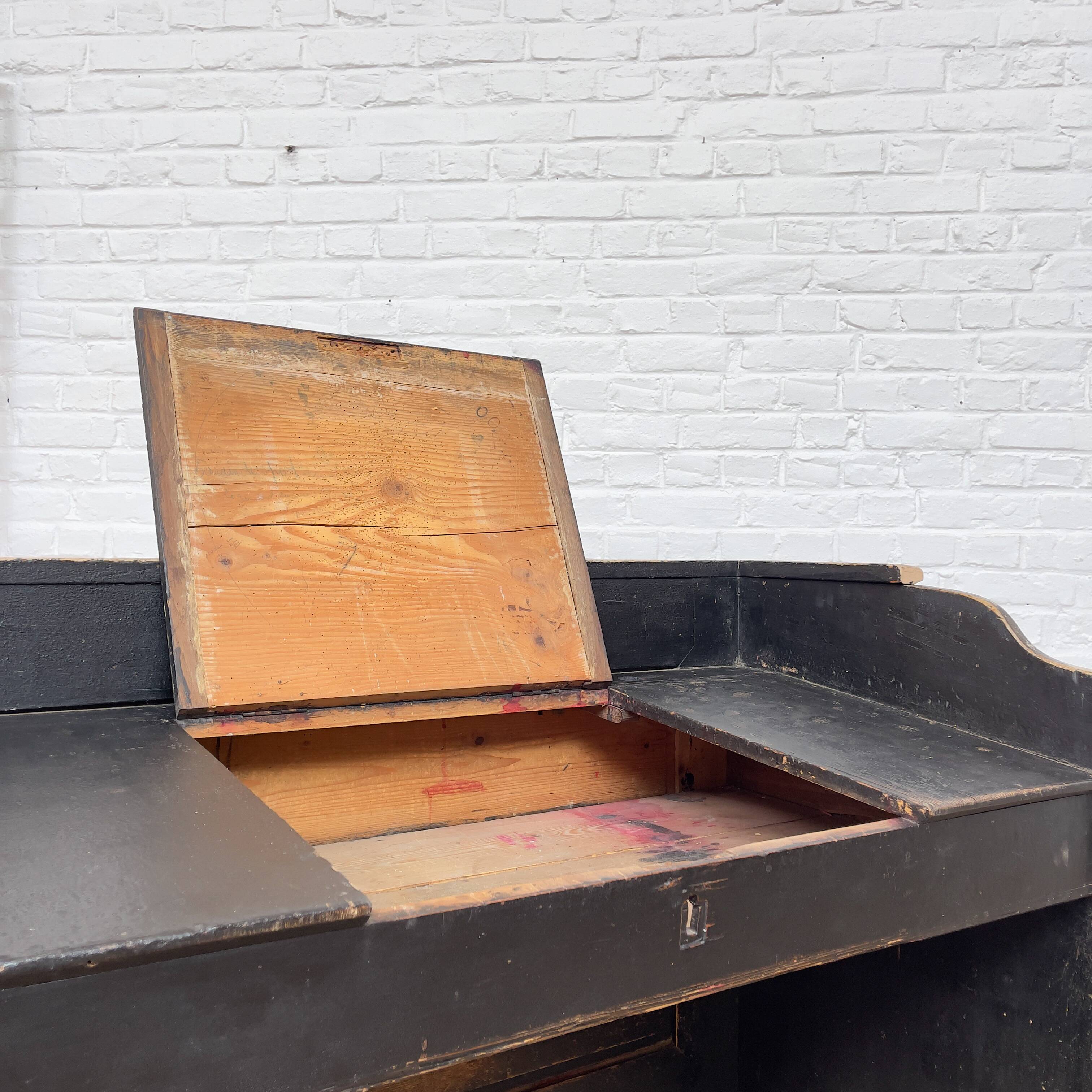 Ancien comptoir de magasin en bois début XXème