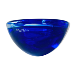 Bougeoir en verre bleu