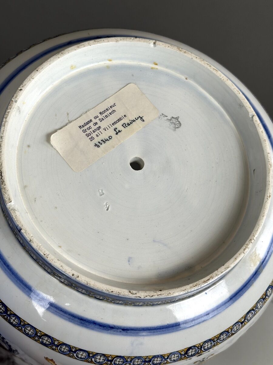 Cache-pot et son présentoir Gien, Collection Renaissance, XXe Siècle