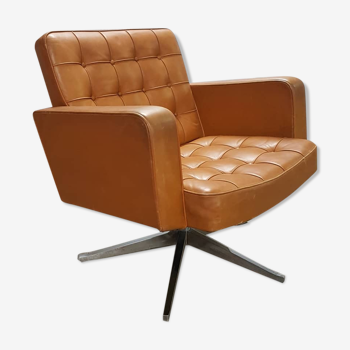Armachair lounge swivel Tan Leather by Vincent Cafiero knoll