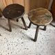Paire de tabourets tripodes