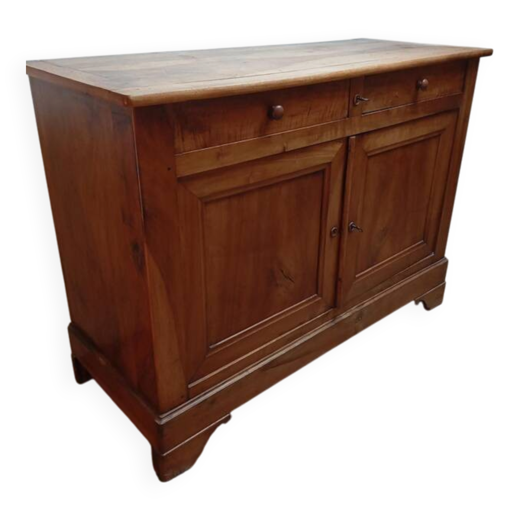 Elegant rectangular low sideboard