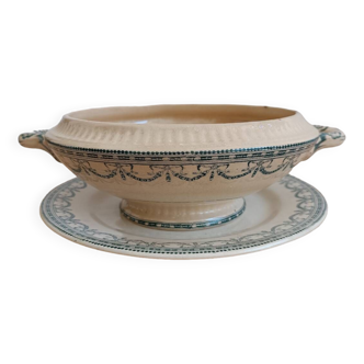 Iron earth tureen