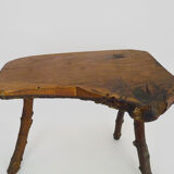 Old Brutalist tripod coffee table with 2 stools