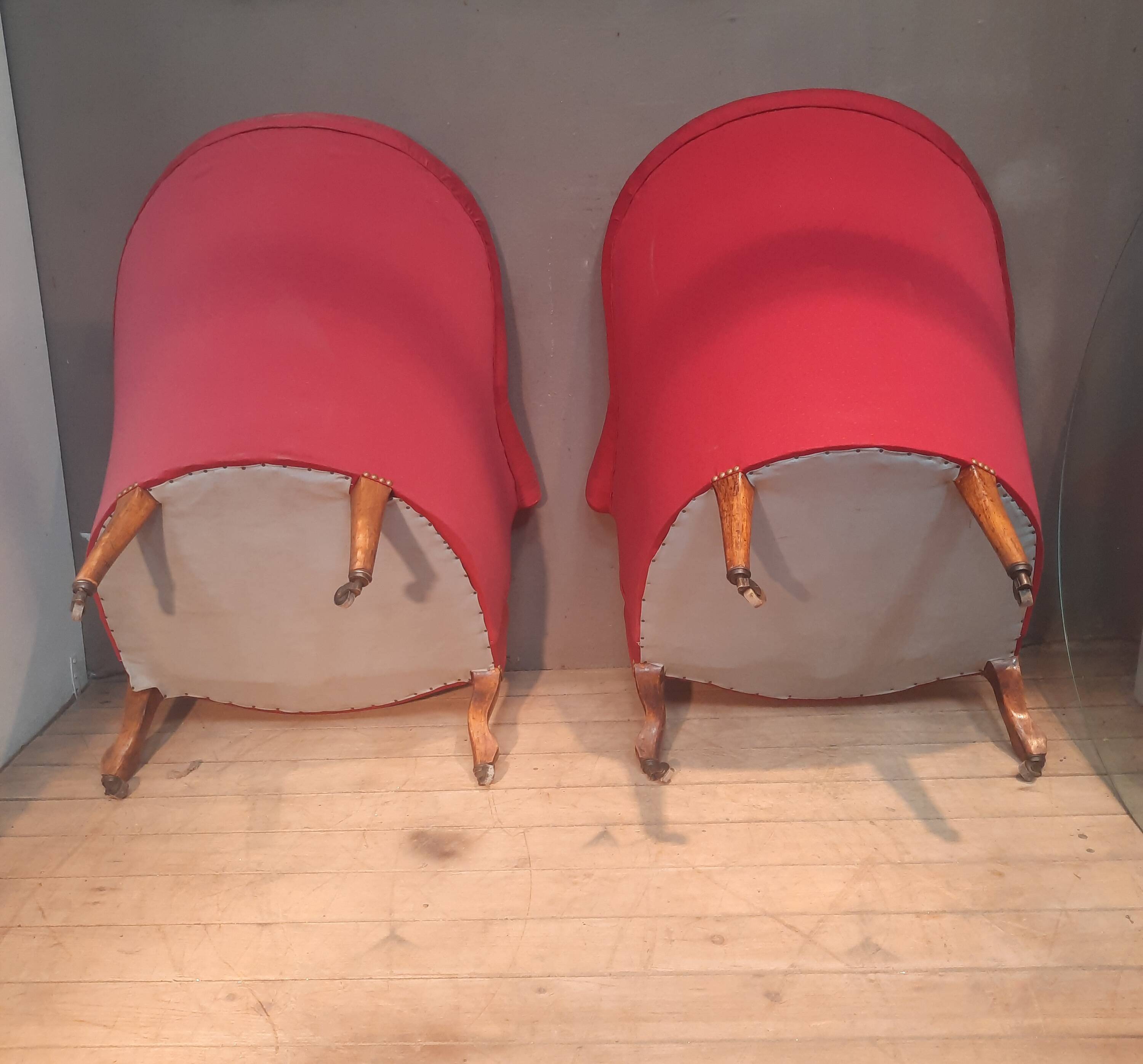 Paire de  fauteuil crapaud rouge