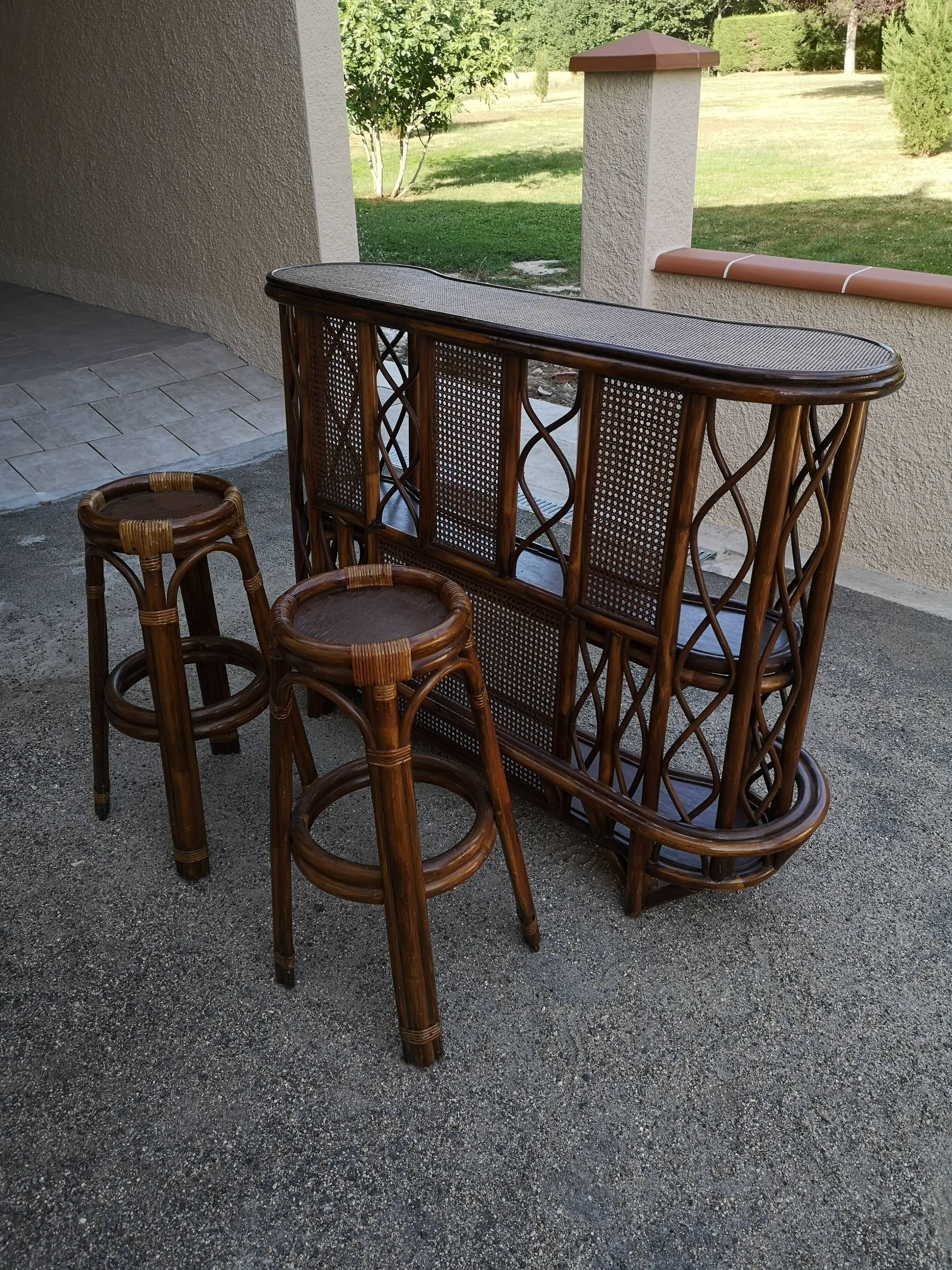 Bar vintage rotin et cannage