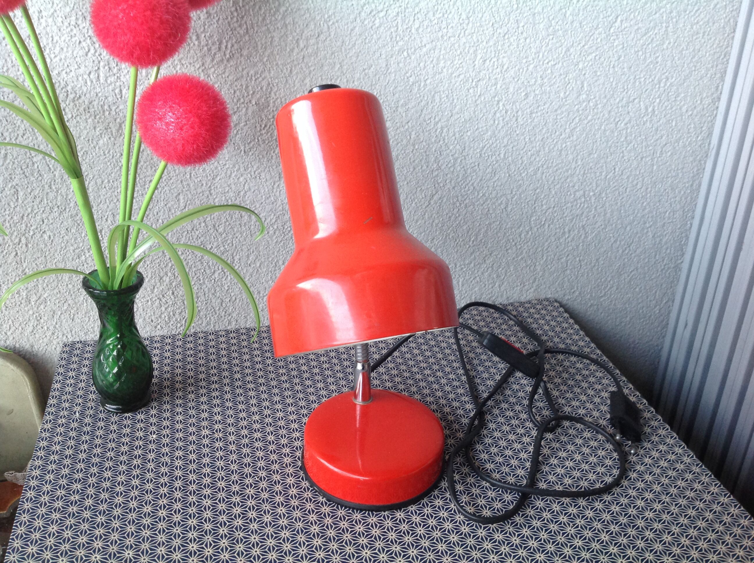 Vintage red office Veneta lamp