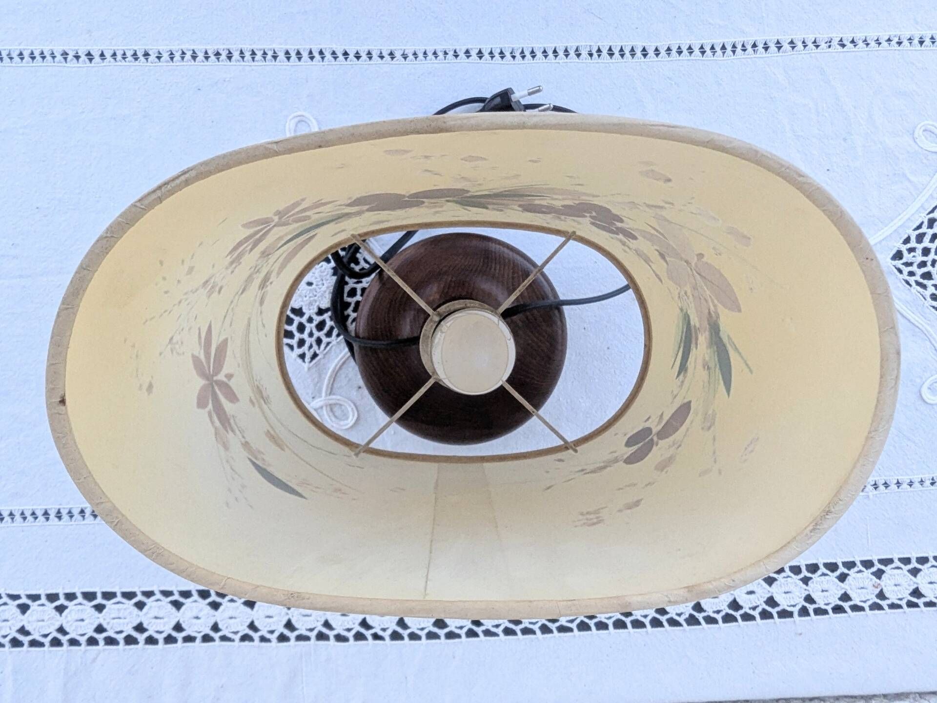 Vintage bedside lamp 60s 70s wooden base dried flower lampshade