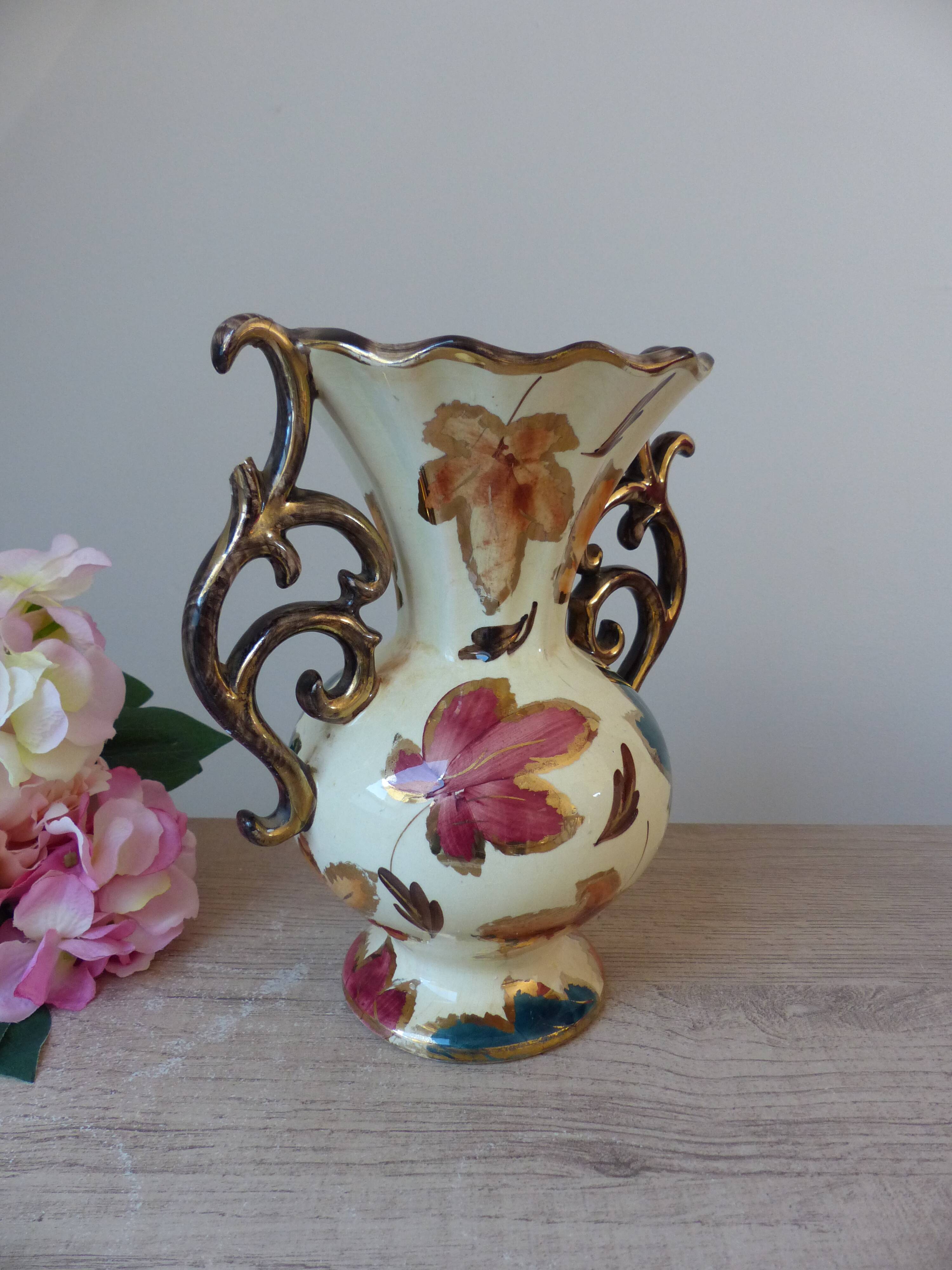 Vintage vase from Belgium signed – 1950s ceramic, decorated with coloured leaves.