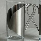 2 glasses with metal handles, stainless steel.