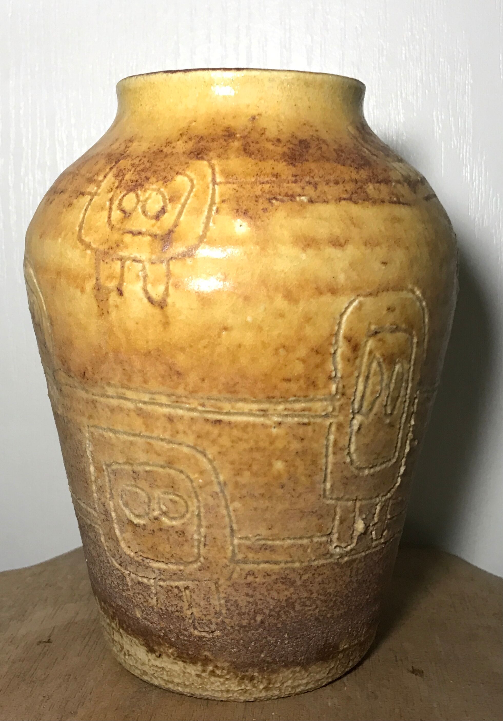 Artistic Vase in Ceramic ACOLAY style Brutalist, vintage, signed Hubert GUY