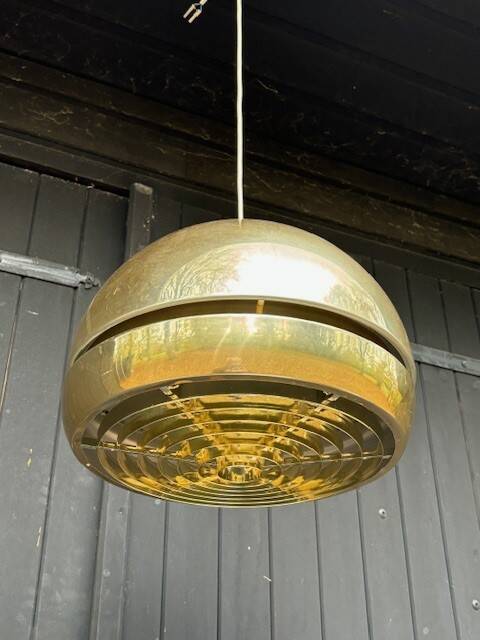 Hemi-Sweden pendant light from the 60s/70s