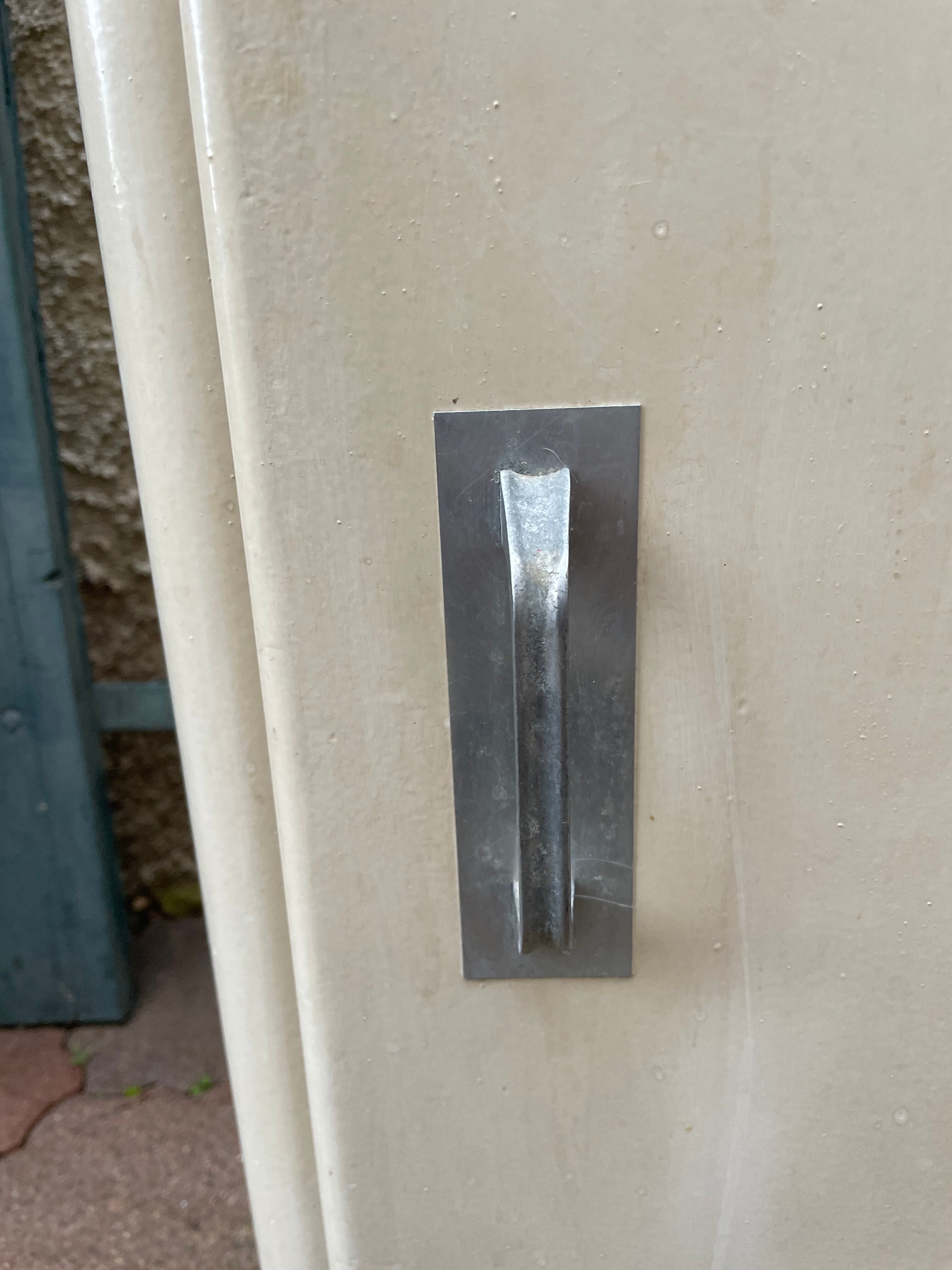 Furniture stored bottle in enamelled sheet metal