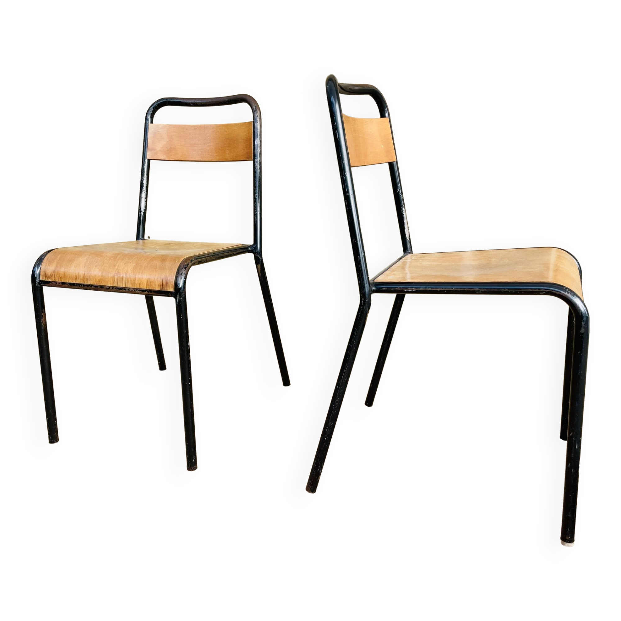 Rare suite de 8 chaises d’école stella