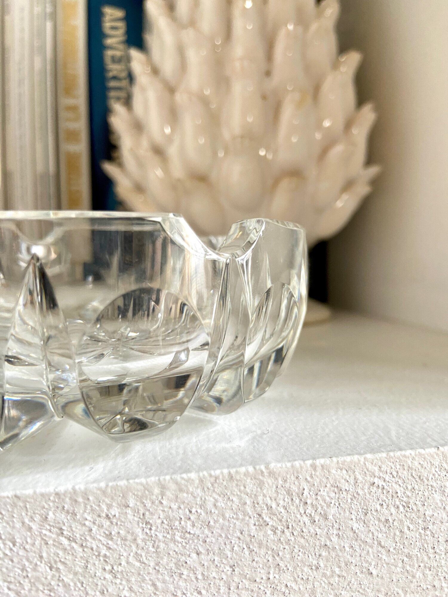 Saint Louis ashtray in chiseled crystal